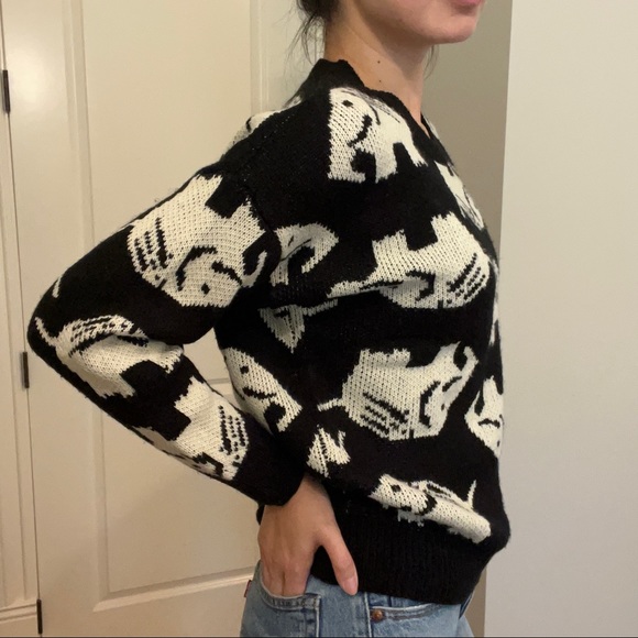 Elephant Knit Sweater 🐘 - Picture 2 of 6